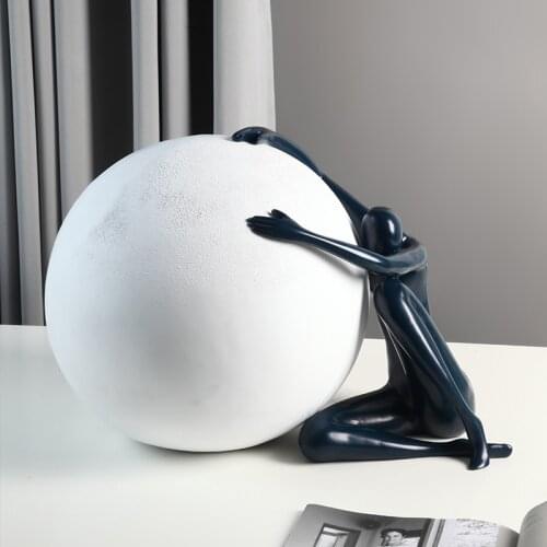 Creative Home Furnishing Art Abstract Character Decoration Light Luxury Living Room Model Room Hotel Soft Decoration Decoration