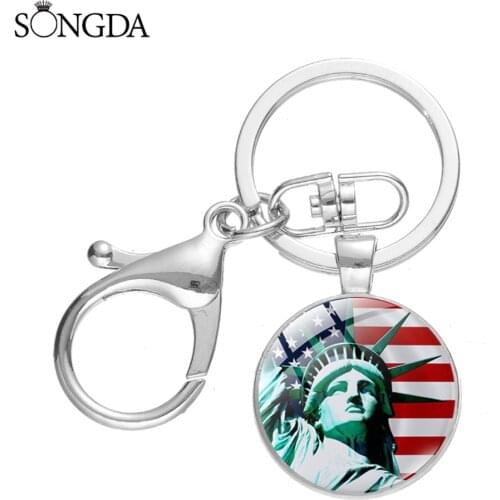 Fashion New York Statue Of Liberty Keychain Chic Round Art Photo Glass Cabochon Key Chain Accessories Key Ring For Women