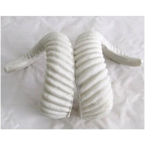 Free shipping sheep horn antler for head and property