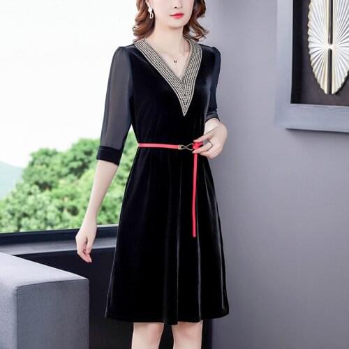 Elegant Ladies Black Gold Velvet Dress 2021 New Autumn Embroidery V-neck High Waist Over-the-knee A-line Party Dress Plus Size