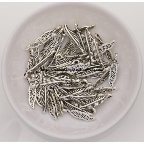 50Pcs/Lot) Zinc Alloy Tibetan Silver European Charm Leaf-Shape Pendant Size 18x4mm ZN491