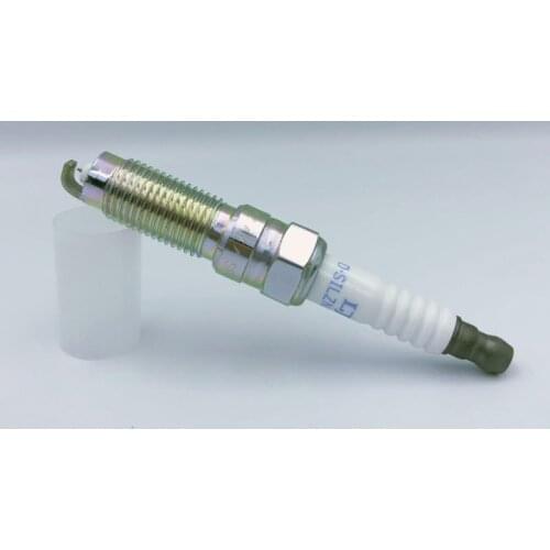 Your four high quality car metal spark plugs Iridio silzner 8c7h Ford spark plugs / focus / party / ecoport