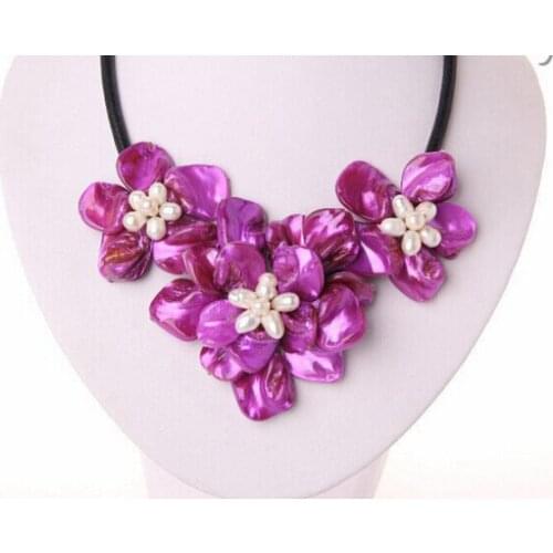 Classic white baroque freshwater pearl purple shell flower leather necklace Factory Wholesale price Women Gift word Jewelry