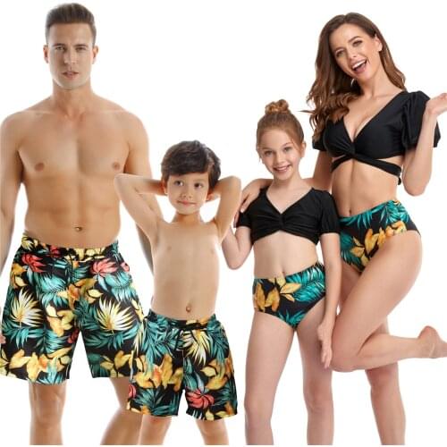 Mom and me Family Swimsuits Floral Swimsuit Mother Daughter Swimwear Dad and Son Matching Beach Shorts Boy Girl Swimsuits