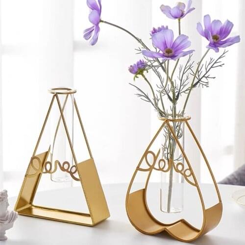 Nordic Heart Glass Vase Living Room Creative 3D Bracket Flower Hydroponic Accessories Table Vases Container Home Decoration