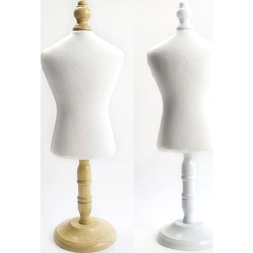 Free shipping dog clothes pet dresses showing model professional pet clothing using