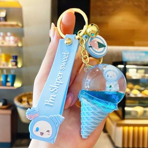 New Cute Creative Crystal Ice Cream Keychain Luxury Floating Animal Moving Liquid Quicksand Keyring for Women Bag Pendant Keyfob