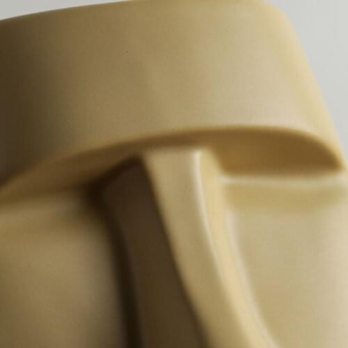 Creative Paper Holder Easter Island Moai Tissue Box Stone Statue Figure Moai Napkin Box Innovative 3D Sanitary Paper GXMA