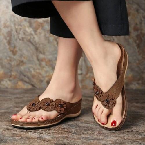 Flower Sandals High Quality Retro Fashion Slippers Non-slip 2020 New Beach Slippers Woman Comfortable Simple Slipper