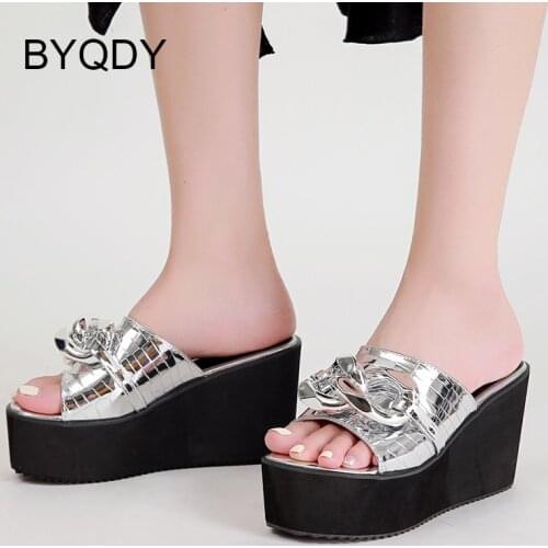 BYQDY High Quality Slippers Women Outdoor Summer Beach Sandals Metal Chain Open Toe Silver Gold Platform Wedge High Heels Shoes