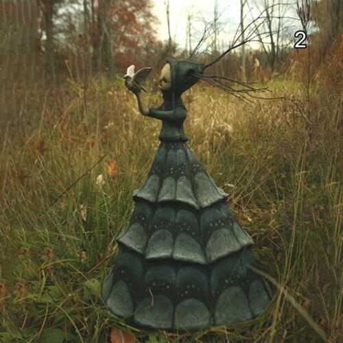 Resin Witch Statue Ornament Unique Design Durable Halloween Props Decoration for Home Living Room Garden TS1