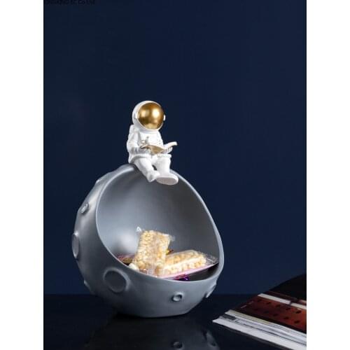 Resin Storage Decoration Astronaut Desktop Decoration Living Room Coffee Table Light Luxury Astronaut Fruit Plate Decoration