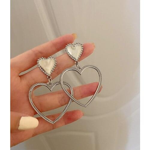 Nanny Fashion Heart-Shaped Earrings Unique Exaggerated Alloy Womens Big Love Dangle Earrings Creative Design Vintage Jewelry