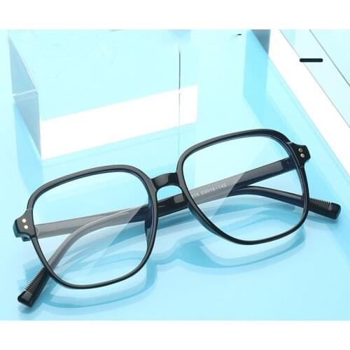 Transparent Computer Glasses Frame Women Men Fashion Anti Blue Light Eyeglasses Frame Black Eyewear Classic Police Glasses Male