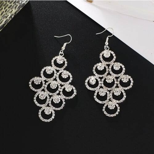 Fashion Creative Rhinestone Alphabet Series round Earrings Womens Popular Party Banquet Jewelry Accessories E754