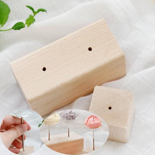 1pcs Cake Flower Nails Stand Tools Two Models Wooden Cake Enamel Pile Piping Stands Holder Ice Cream Cake Decorating Tools