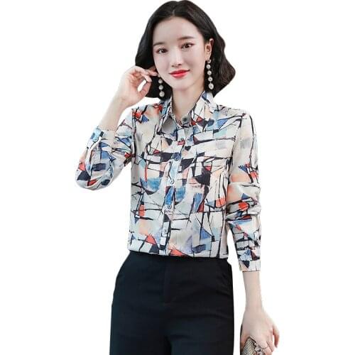 Floral silk shirt womens autumn 2021 new loose mulberry silk long-sleeved small shirt Western style belly covering top