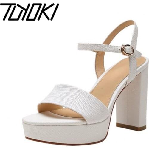 Tuyoki Size 33-40 Women High Heel Sandals Real Leather Platform Summer Sandals Women Fashion Party Shoes Women Footwear