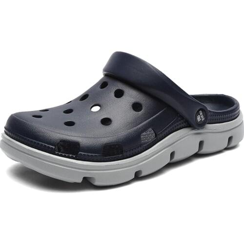 Sandals Mens 2021 New Summer Non-Slip Hole Shoes Home Clogs EVA Garden Male Shoes Outside For Beach Flat Slippers Mules