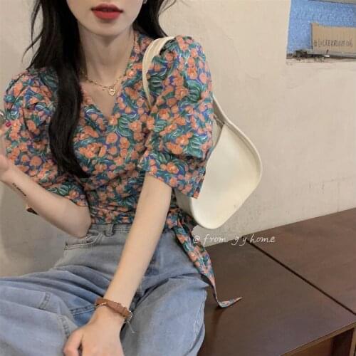 French Vintage V-neck Short Sleeve Floral Shirt Womens 2021 Summer Fashion Slim Sbandage Crop Tops Y2k Causal Streetwear