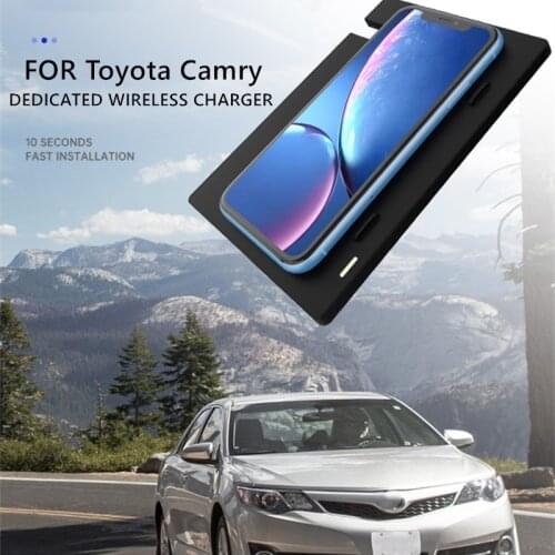 Car Charger Qi Standard Wireless Charger 10W Mobile Phone Quick Charging for 2018-2020 Toyota Camry Auto Wirelses Charger
