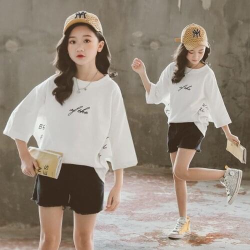 2021 teenager Girls Black white T-shirt loose short sleeved top new fashion bat sleeve kids clothes 4 5 6 9 10 11 12 13 years