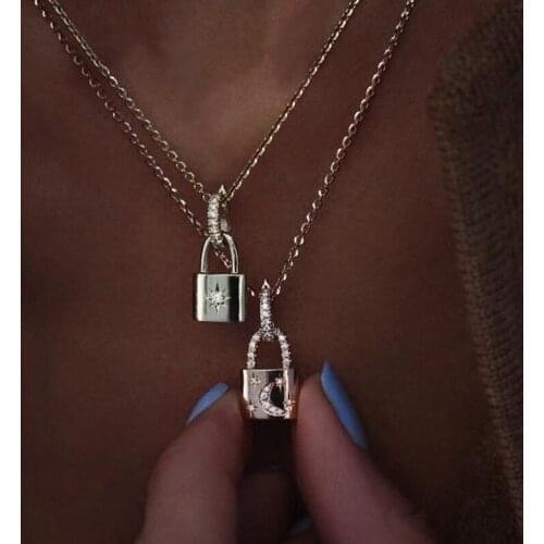 2 Pcs/Set Fashion Women Necklaces Set Clavicle Chain Crystal Star Moon Carved Lock Gold Necklace Simple Birthday Party Jewelry