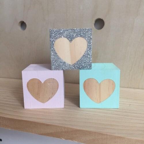 D Original pine wooden heart Block Decoration for baby room decal thing Kids Room Decor Girl Photography Props Ornaments