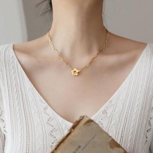 Sweet Thick Chain Flower Pendant Necklace for Women Alloy OT Buckle Choker Clavicle Chain Girl Gift Kpop Fashion Trend New 2020