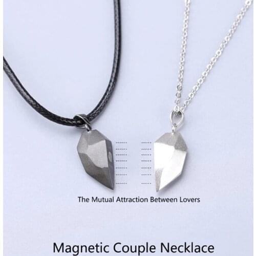 2Pcs New Magnetic Couple Necklace Lovers Heart Pendant Distance Faceted Charm Necklace Women Valentines Day Gift