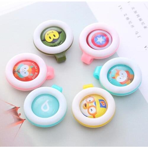2021 New Mosquito Repellent Bracelet Safety Mosquito Repellent Hand Buckle Silicone Button Color Random For Child And Adult