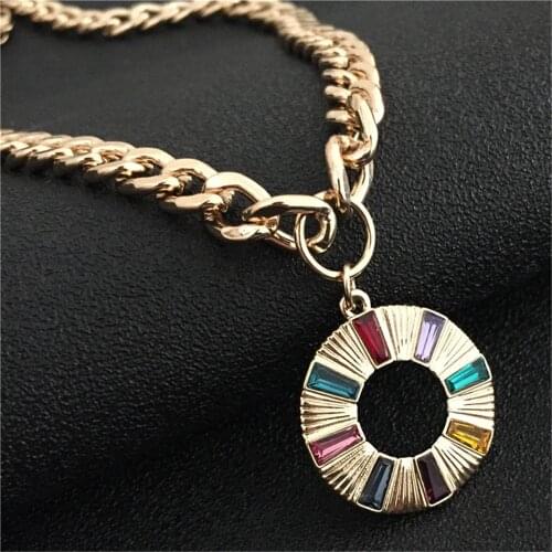 High Quality Heavy Chain Short Necklace Gold Color 7.5mm Wide Chain with Colorful Disk Pendant necklace for Women and Man