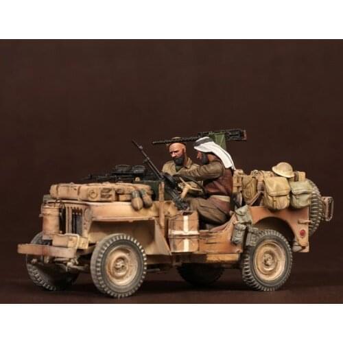 1/35 Scale Unpainted Resin Figure Jeep crew 2 figures collection figure