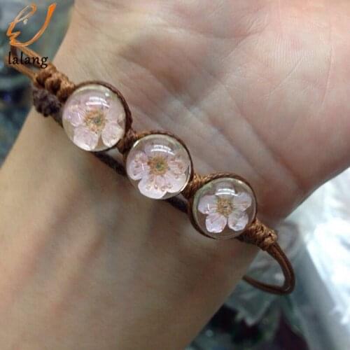 Popular Spring & Summer Boho Style Vintage Dried Flowers Glass Ball Bracelet Weave Lucky Grass Bracelets Transparency Glass