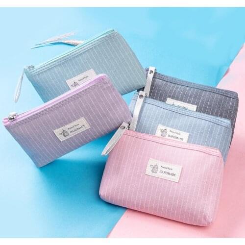 2019 Fashion Floral Women Makeup Bags Portable Toiletry Bag Lady Zipper Design Mini Travel Cosmetic Bag Cosmetic Bags