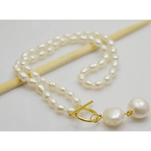 Luck Unique White Rice Pearl Necklace Gold Color Fashion Style Baroque Charm Choker Necklace 40cm For Women Girl Jewelry Gift