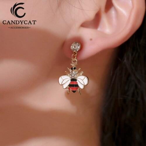 2019 Ladies Earrings Cute Bee Crystal Earrings Girls Girls Korean Earrings Boucle D'oreille Wedding Gift