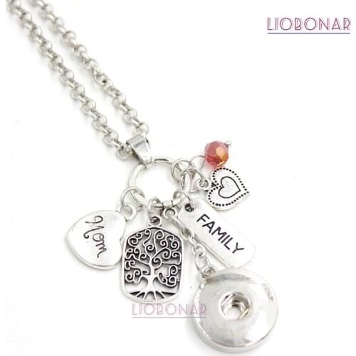 10pcs Wholesale 18mm Snap Jewelry Family MOM Necklace Family Tree Charms Snap Pendant Necklace Gift for Mother mom Collar Bijoux