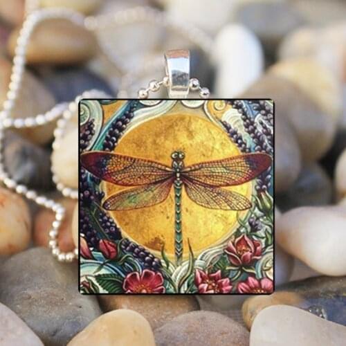 Fashion Yellow Moon Dragonfly Art Photo Cabochon Glass Tile Chain Pendant Woman Designer Necklace Jewelry Simplicity Gift