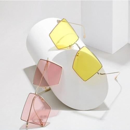 2021 New Fashion Square Oversized Sunglasses Women Vintage Luxury Designer Sexy Thin Frame Sun Glasses For Female UV400