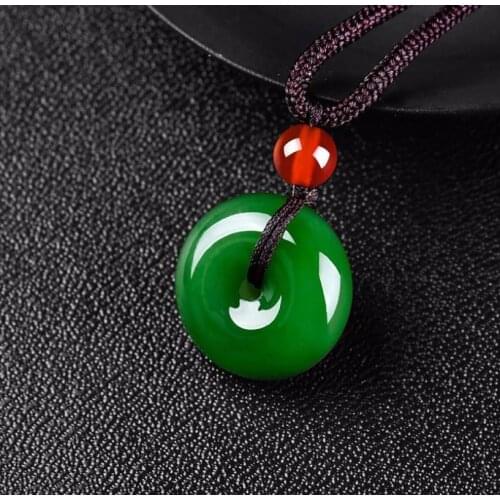 Hot Selling Natural Green Men Women Hand-Carved Jewelry Jade Pendant Necklace Jewellery Fashion Accessories Gifts