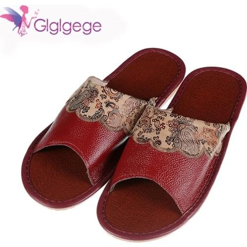 Glglgege Soft and Comforta skin Slippers Anti-Slip Floor Shoes Non-Slip Interior Fashion Home Slippers Leather slipper women