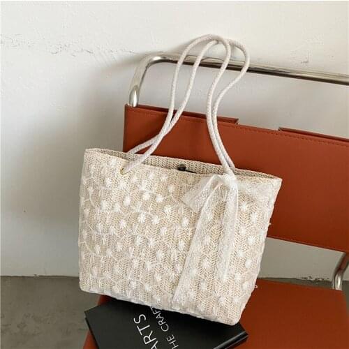 Bohemian Style Lace Flower Shoulder Bag Women Straw Woven Handbag Large-capacity Ladies Hand Bags Bolsa Feminina Tote Bag Sac