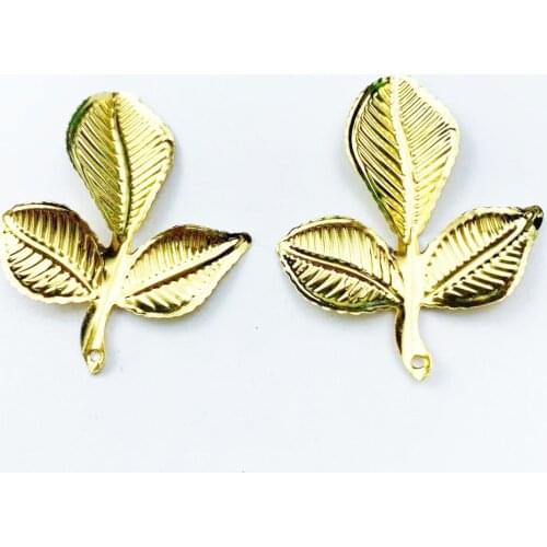 20pcs 34x42mm Filigree Metal sheets leafs decorative for Jewelry Making Cosplay accessories Earring accessories