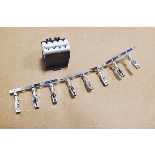 1pc for Mazda CX-5 Atez fo BOSE Amplifier Power Plug Connector Terminal 2X4 8PIN cable