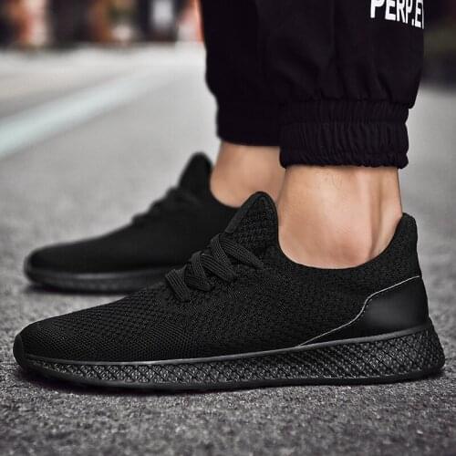 Men Running Shoes 2020 Comfortable Wearable In All Seasons Breathable Flying Weave Material Non-Slip Wear-Resistant Outdoor