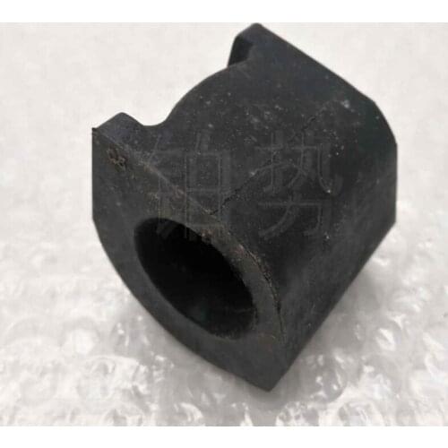 Front stabilizer bar rubber sleeve 2006-Hon daC IVI CHY BRI DCI IMO C14 Front stabilizer bar fixing frame bushing 51306SNAA02