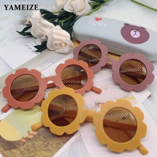 Cute Flower Shape Kids Sunglasses Girls Round Sunglasses Children Eyeglasses Baby Color Sunglasses Boys Eyewear UV Protection