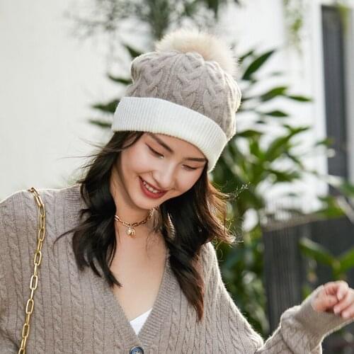 Womens hats for fall/winter 2021 new 100% cashmere pullover caps stitching casual beanies to keep warm and wild wool hats