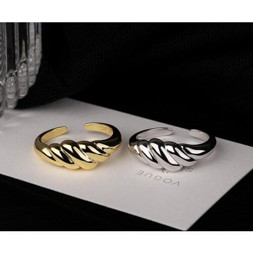 European and American S925 Sterling Silver Croissant Women Ring Shiny Adjustable Ring Female Wedding Jewelry Holiday Gift